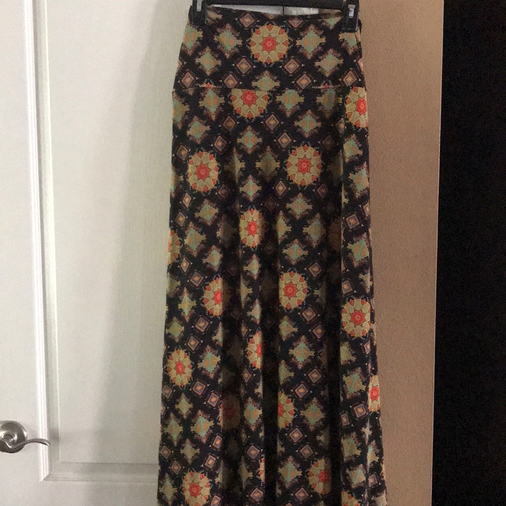 LuLaRoe maxi skirt
